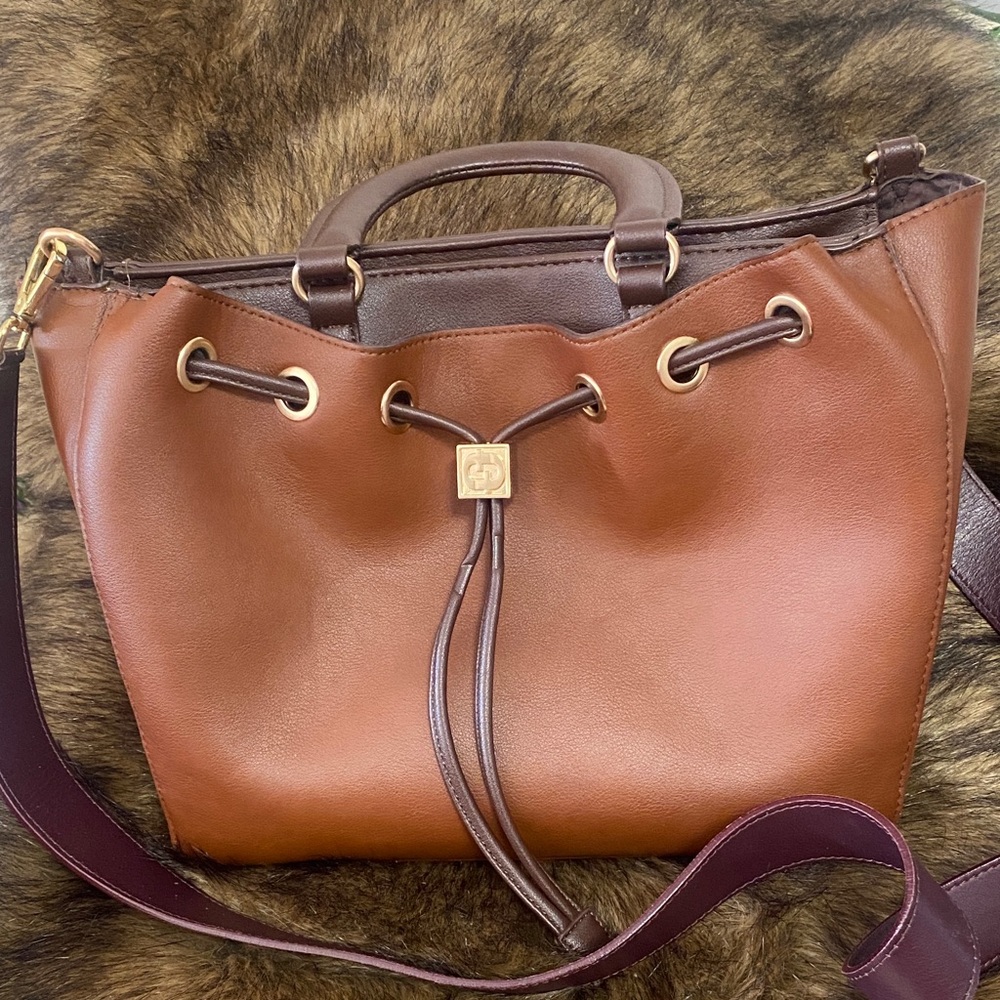 Elegant Brown Leather Tote Bag
